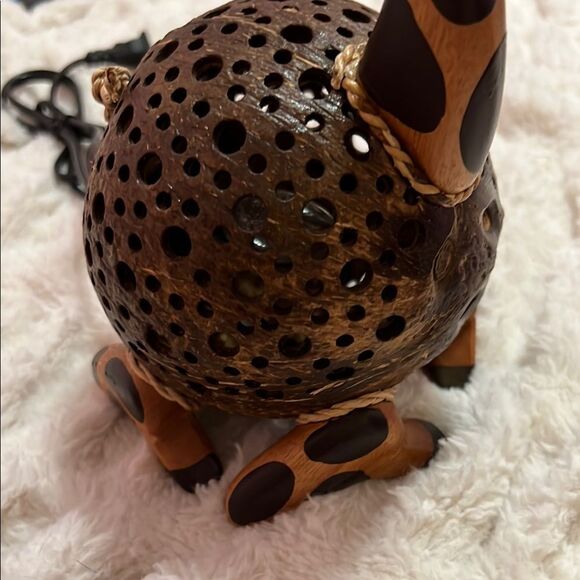 Charming Giraffe Lamp - Brown and Black - Picture 2 of 7